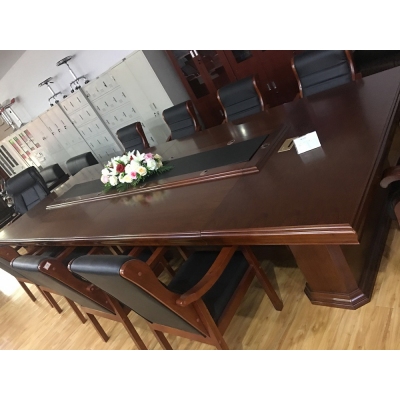 可定制长度会议桌   洪源